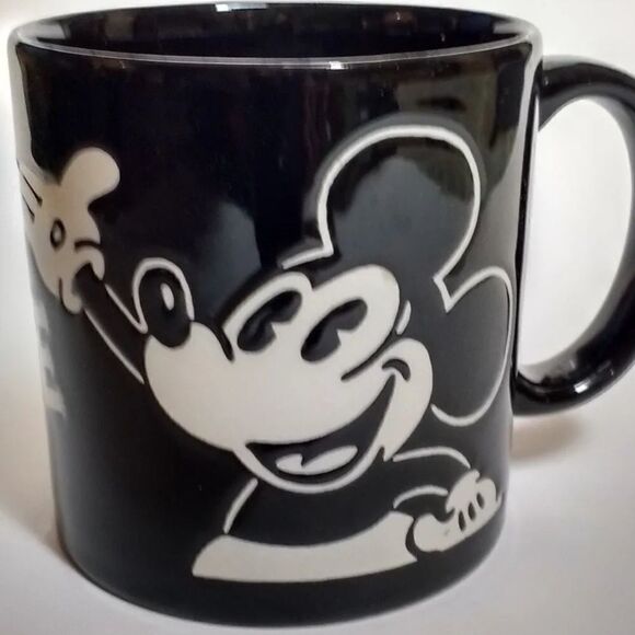 Disney Mickey Mouse Ta-daa Black 4" Coffee Mug - Picture 1 of 9